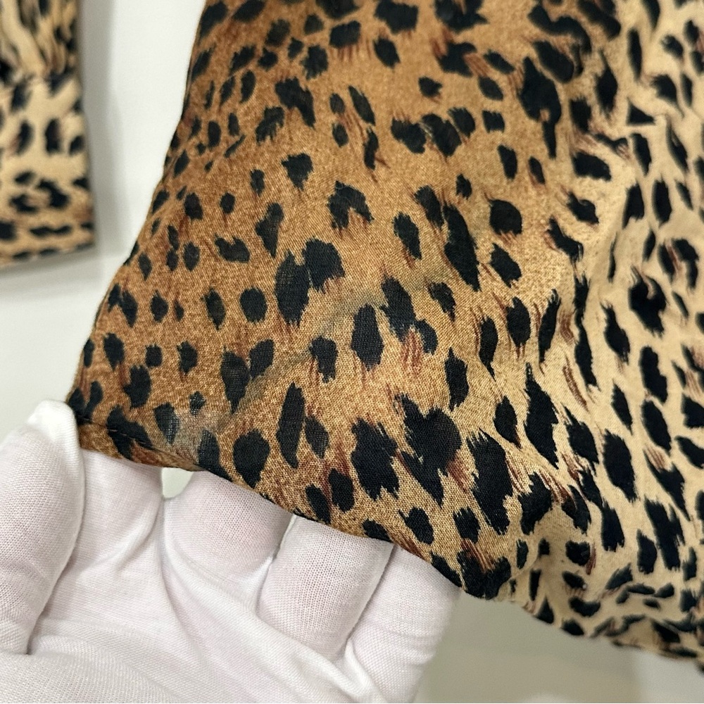 Vintage Moschino Mare Leopard Print Casual Button-Down Shirt US 32/S IT 40 - Picture 9 of 13